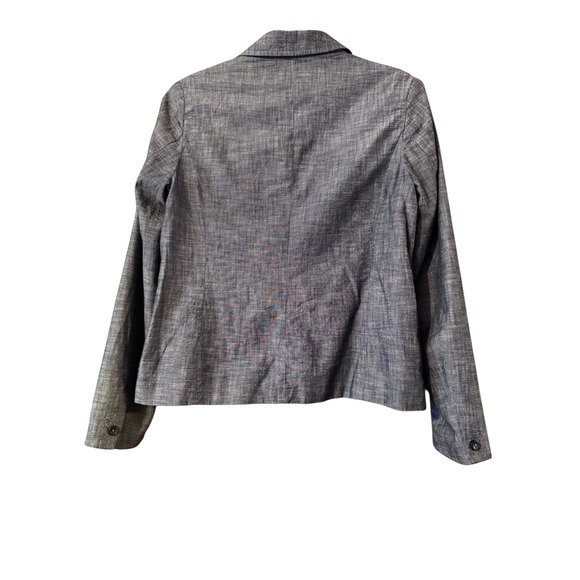 GAP Classic Chambrey Women's Blazer Two Button Pockets Office Career Crop - Picture 4 of 8